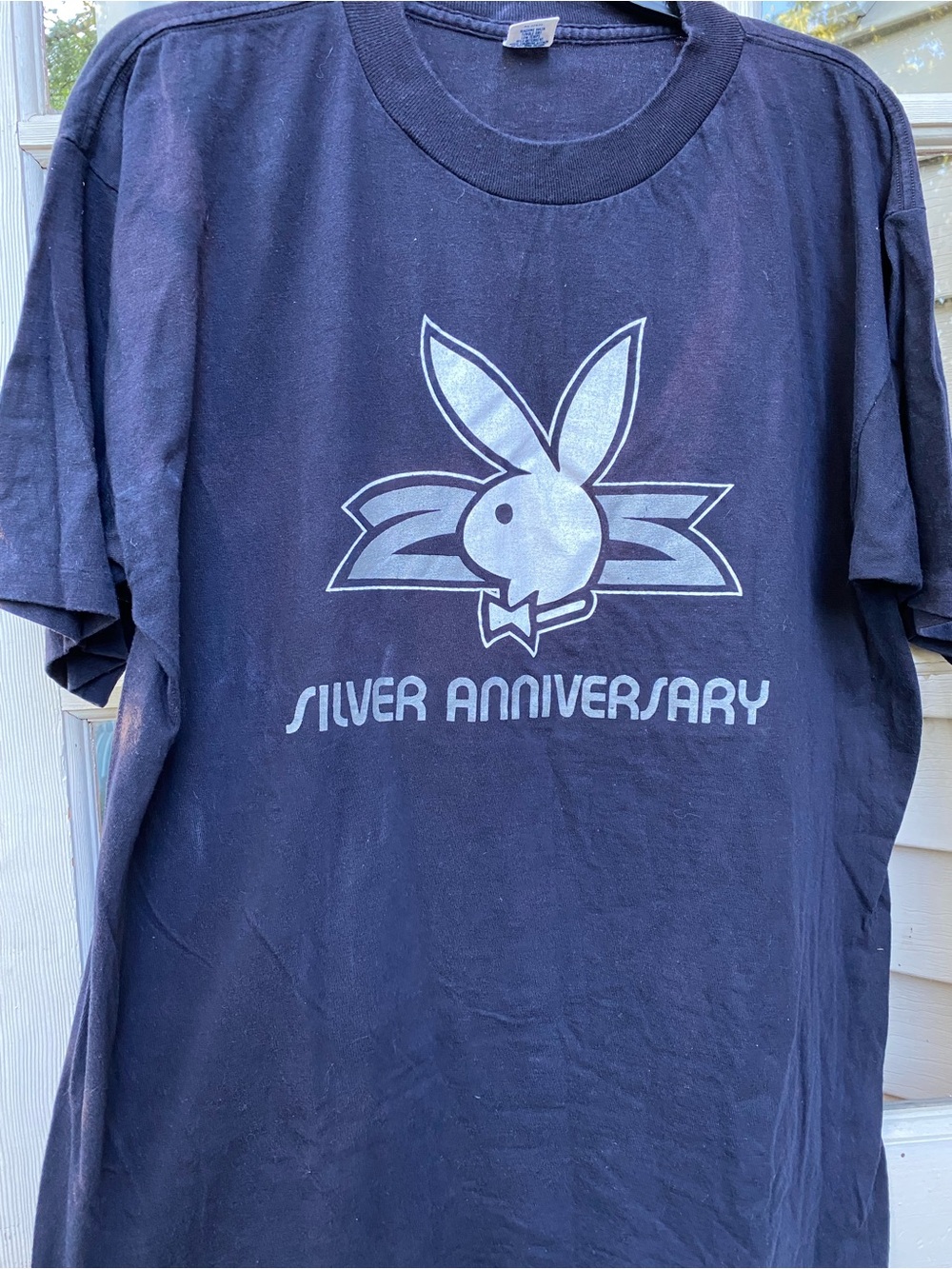 Silver Anniversary Graphic Short Sleeve T‑Shirt - Black